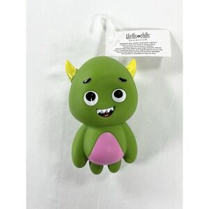 New Thrills &‎ Chills Vinyl Squeaky Green Alien Dog Toy Squeaker Halloween